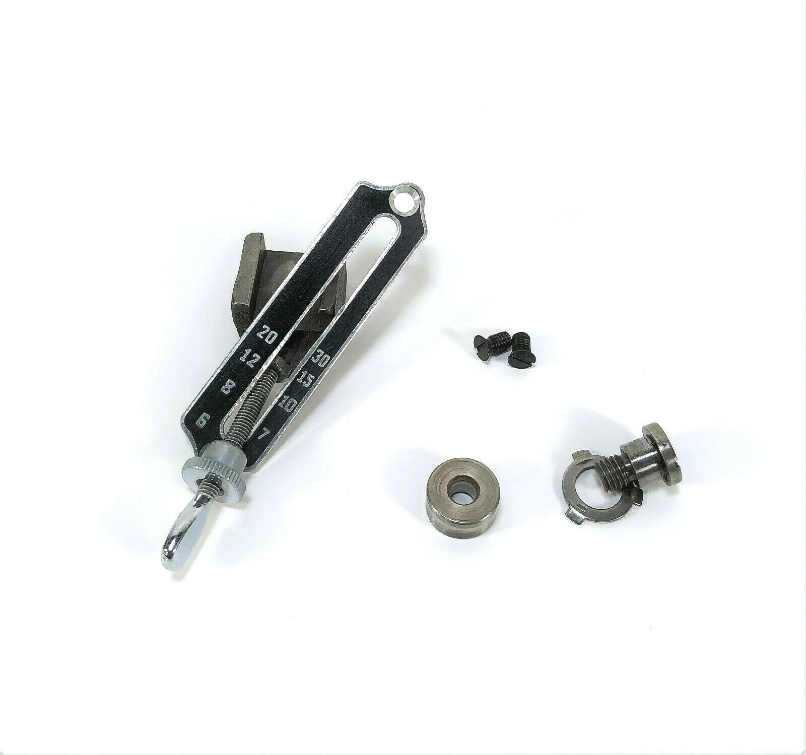 Singer 221 Featherweight Sewing Machine Stitch Length Regulator Lever Assembly w Black Plate