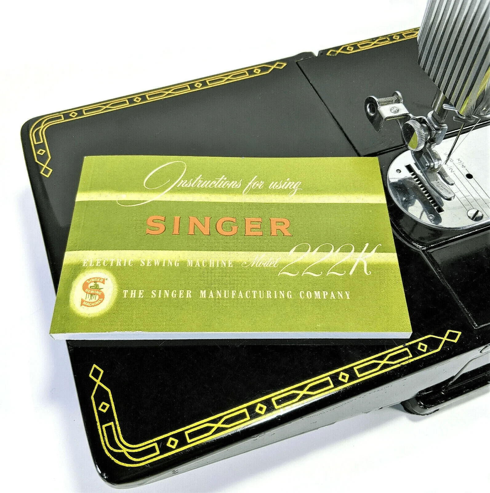 NEW Singer 222K Featherweight Sewing Machine Instruction Manual