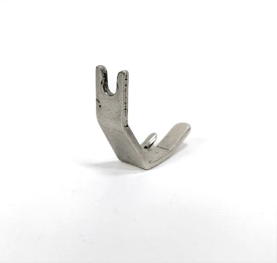 Singer 66 Sewing Machine Back Rear Clamping Standard Presser Foot Simanco 32601 - Image 2