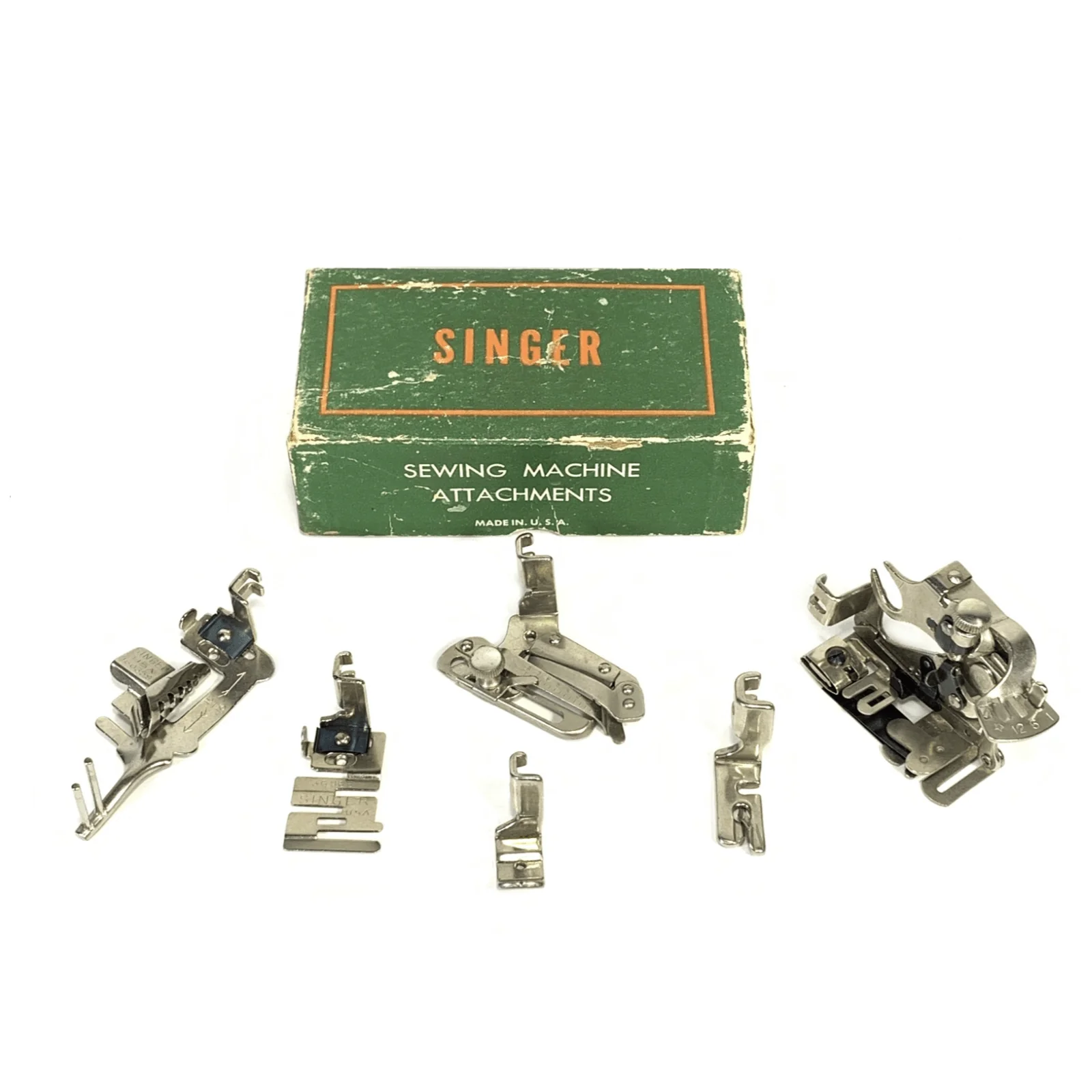 Singer Sewing Machine Low Shank Presser Feet Attachment Set in Box Featherweight 15 201 99 128
