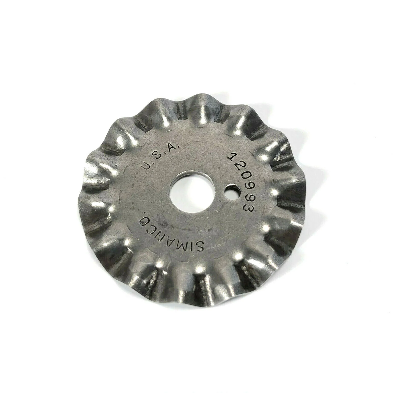 Singer Standard Scallop Blade 120993 for Pinker Pinking Attachment 121379 121021