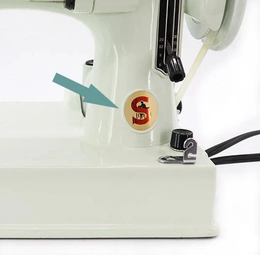Singer White 221 Featherweight Sewing Machine Red S Replacement Badge Emblem