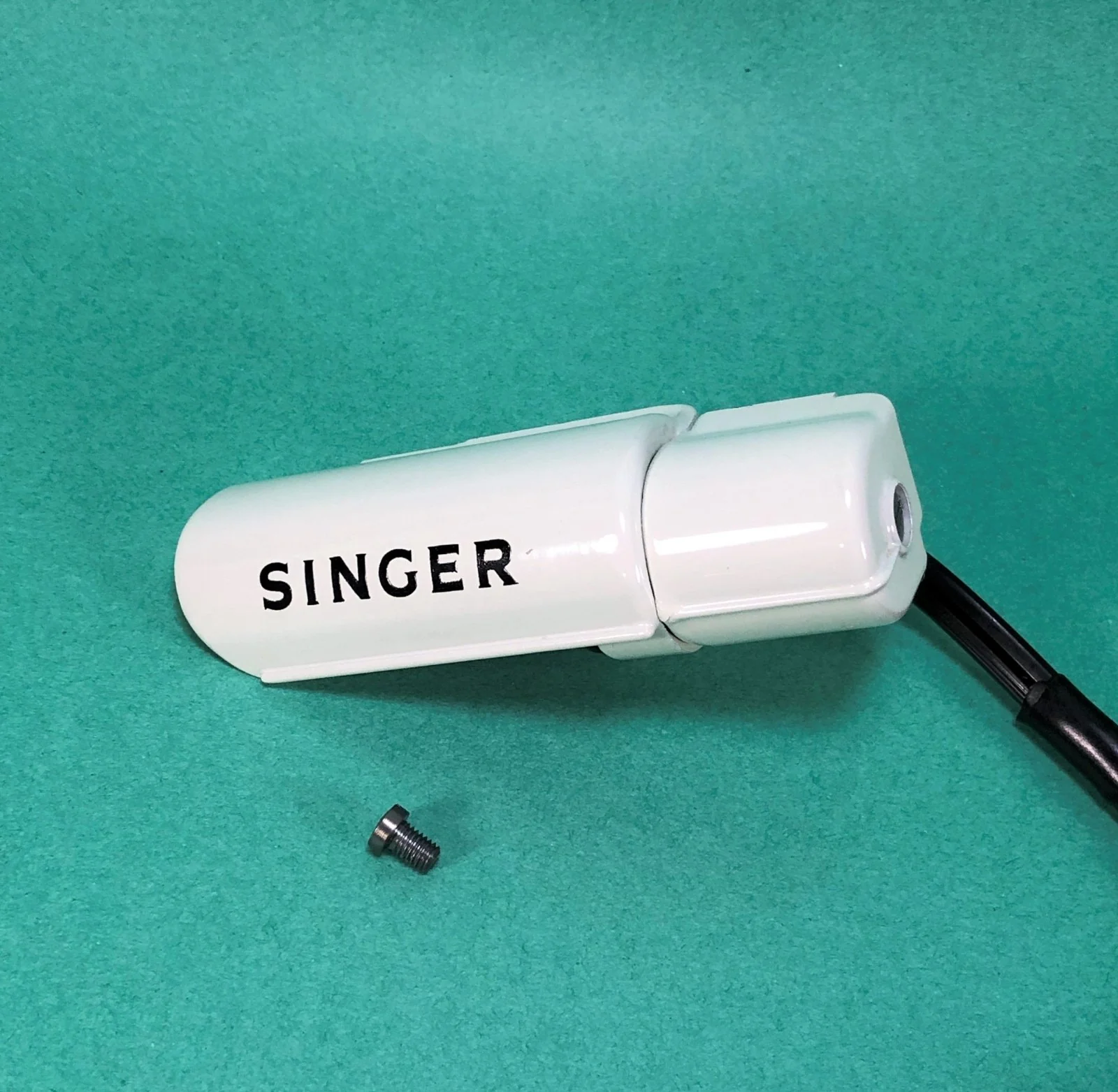 Singer White 221K Featherweight Light Socket Shroud Assembly Simanco 87064